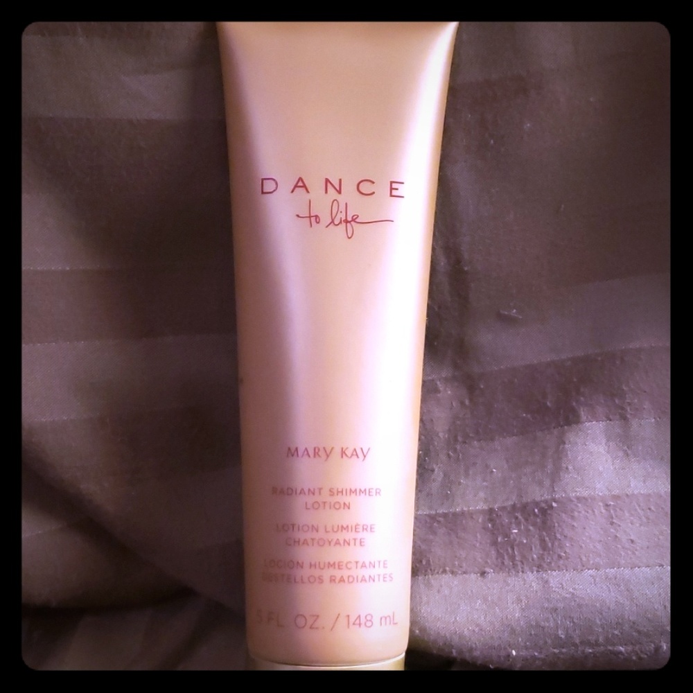 Mary Kay shimmer lotion